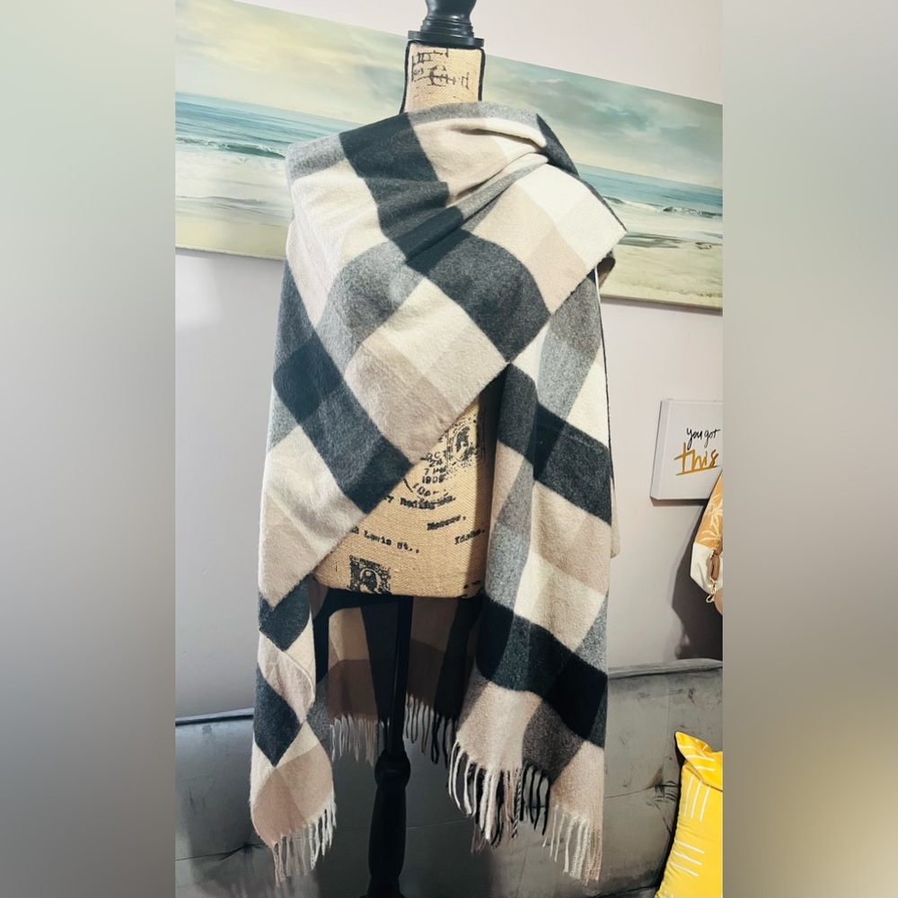 Style & Co. Color Block Poncho One Size - Picture 13 of 15